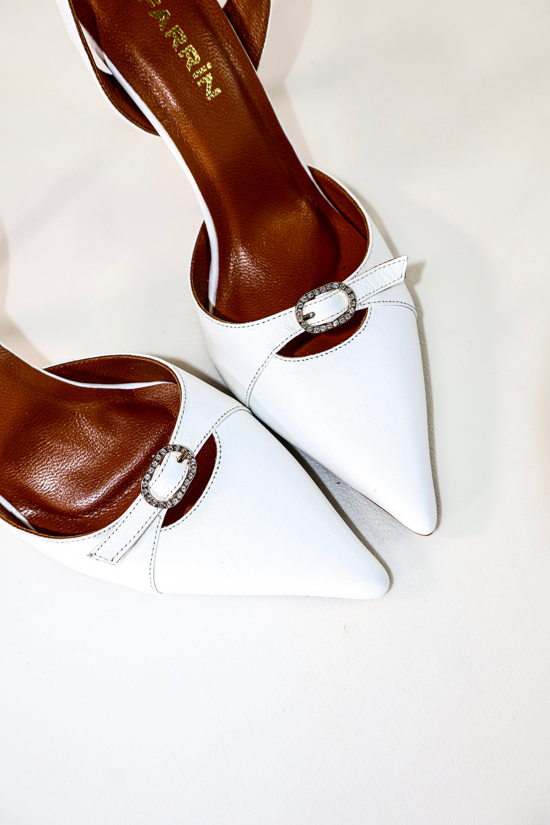 QAFARRIN ALBA LUX – White Atelier Slingback Dana Deri Stiletto