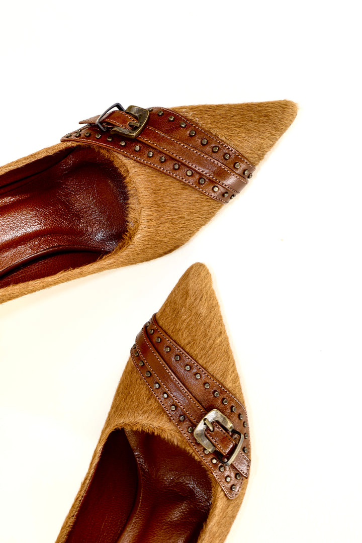 QAFARRIN DRAX – Natural Pony Hair Sculpted Stiletto Pump
