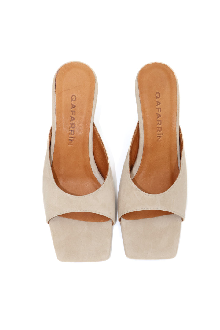 Qafarrin SYRAH – Beige Suede Genuine Calfskin Leather 6 cm Heel Mule Slippers
