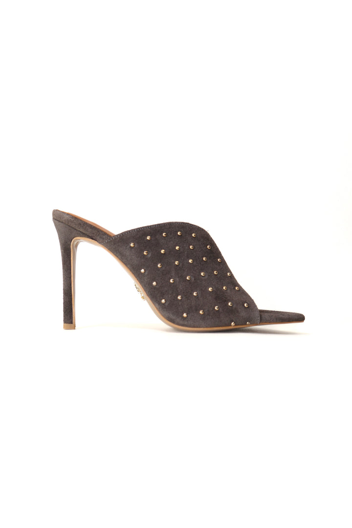 QAFARRIN IMPERA – Charcoal Grey Hakiki Dana Süet Deri Gold Stud Mule Stiletto