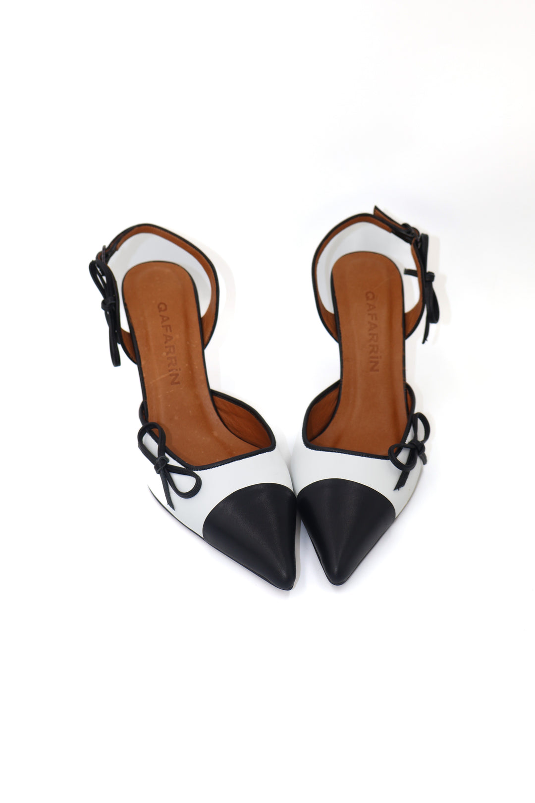 Qafarrin ÉLIORA TUX – Siyah Beyaz Fiyonklu Hakiki Dana Deri Stiletto