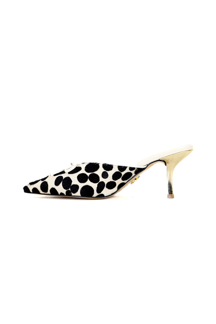 QAFARRIN VIOLA DOT NOIR
Siyah-Beyaz Hakiki Tay Tüyü Kitten Heel Mule