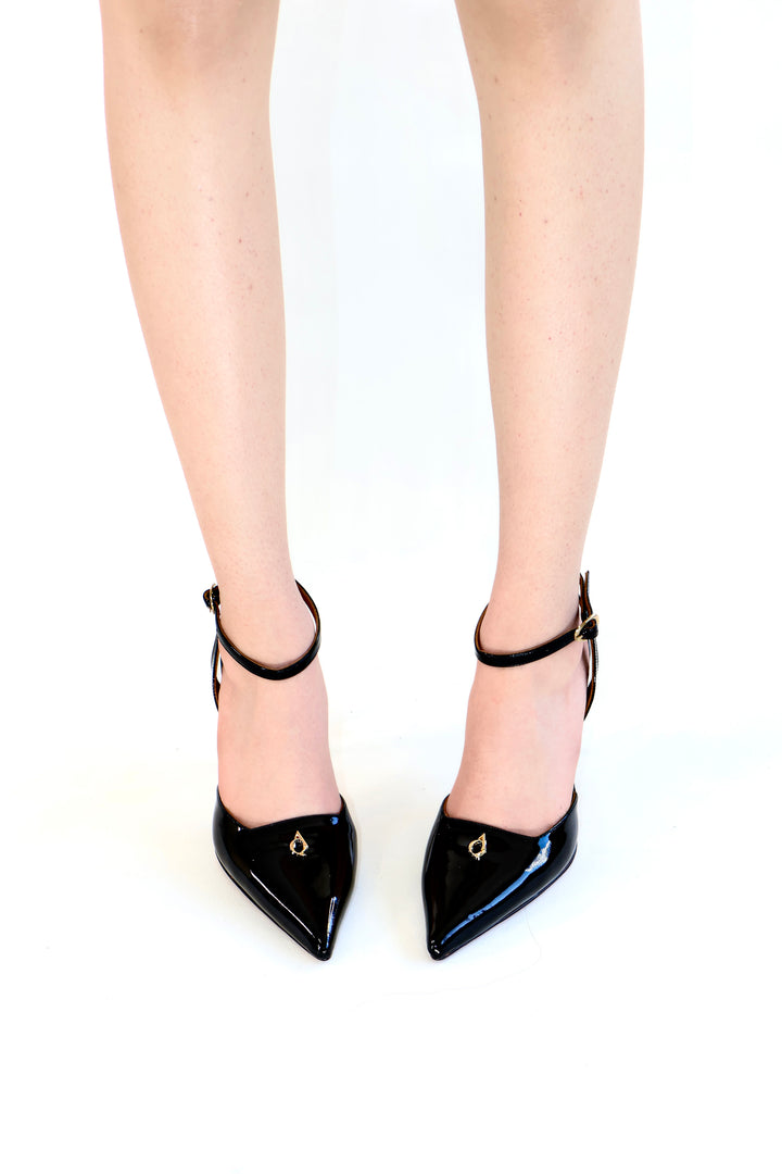 QAFARRIN AMBRÉA NOIR – Siyah Rugan Hakiki Dana Deri Slingback Stiletto