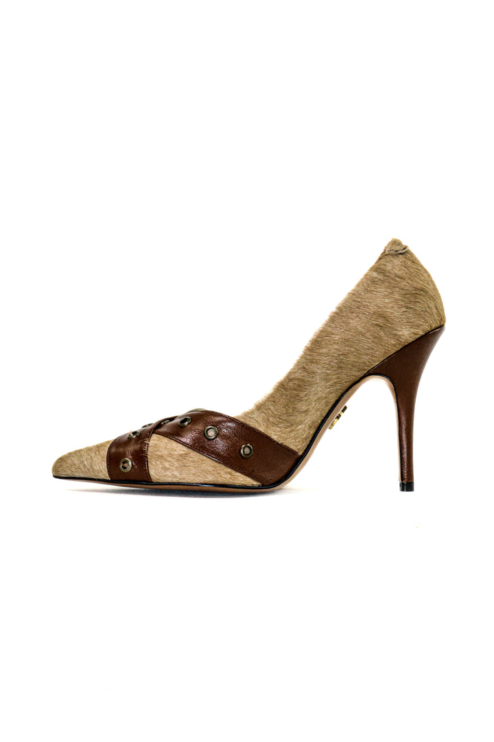 QAFARRIN SAUVA – Sculpted Stiletto Pump