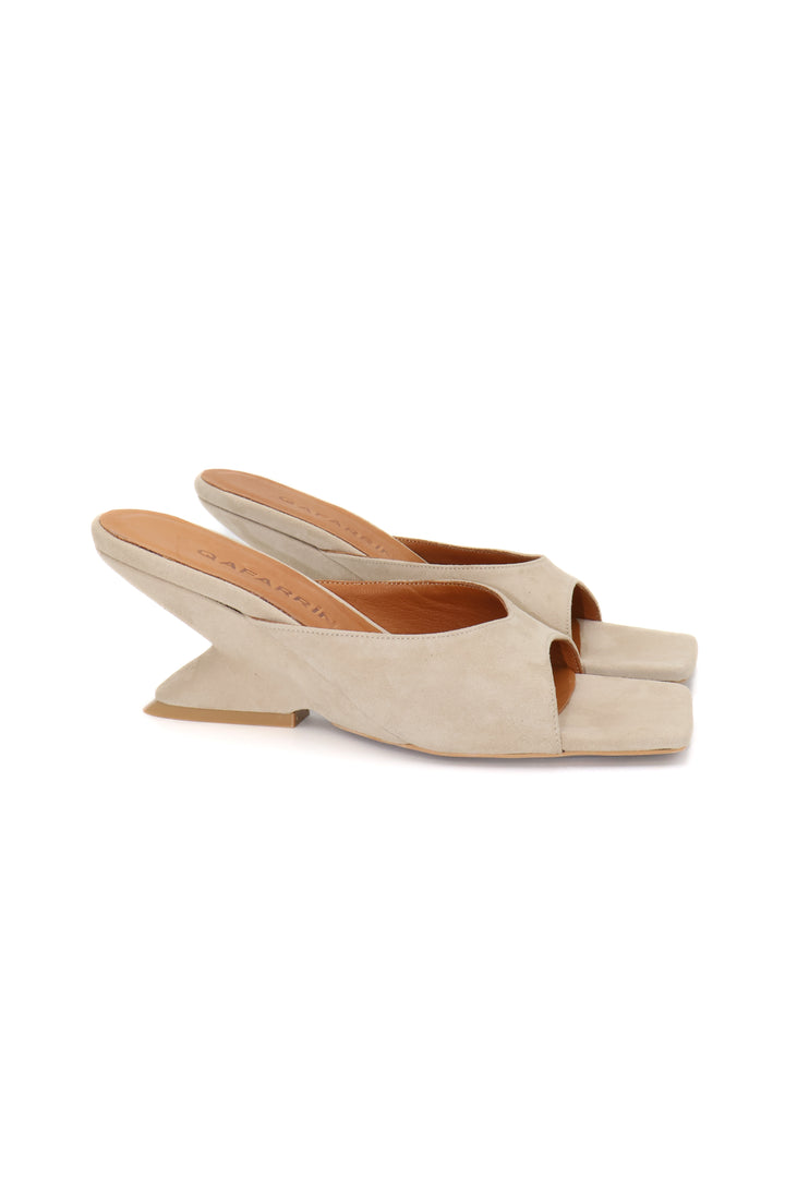 Qafarrin SYRAH – Beige Suede Genuine Calfskin Leather 6 cm Heel Mule Slippers