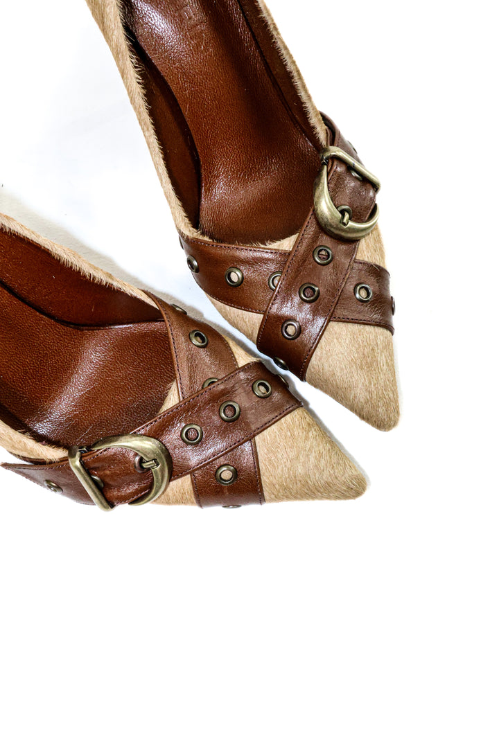 QAFARRIN SAUVA – Sculpted Stiletto Pump