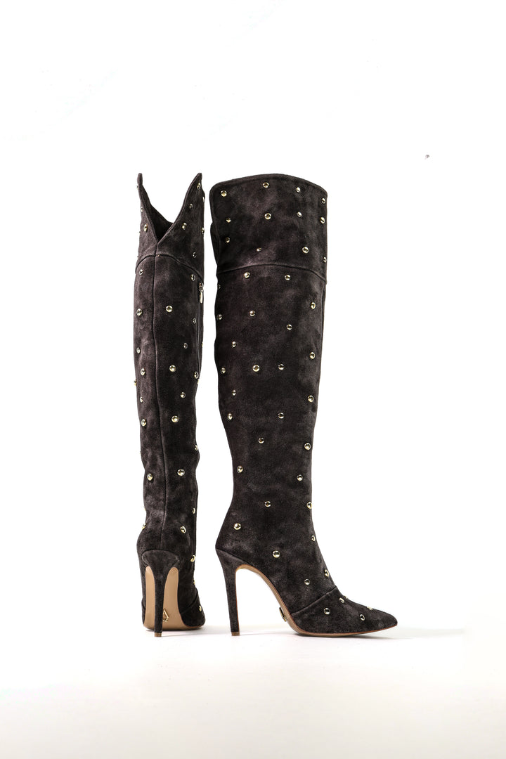 QAFARRIN VETTA – Deep Espresso Brown Hakiki Dana Süet Deri Gold Stud Stiletto Çizme