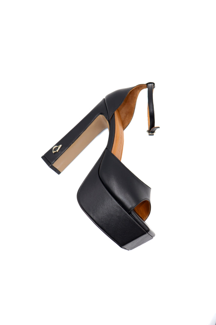 Qafarrin VERDELIA NOIR MATTE – Siyah Hakiki Dana Mat Deri Platform Topuklu Sandalet