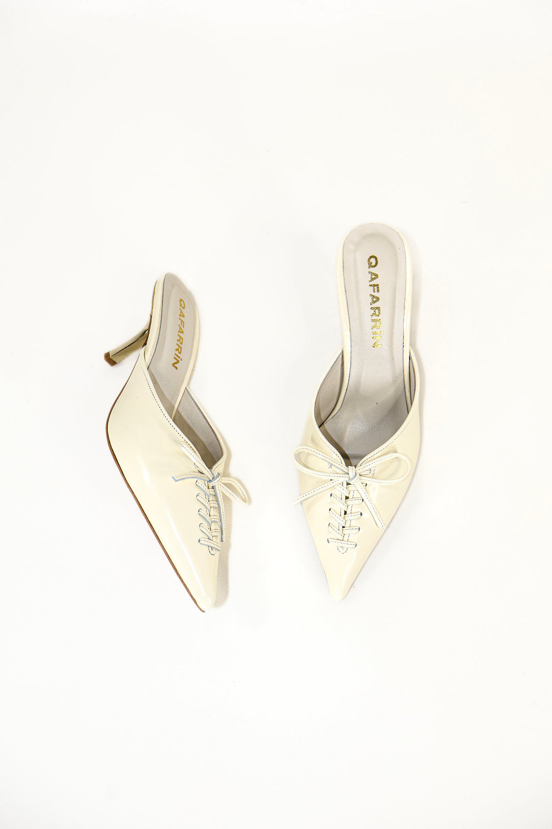 QAFARRIN VIOLA VANILLE – Vanilya Hakiki Dana Deri Kitten Heel Mule