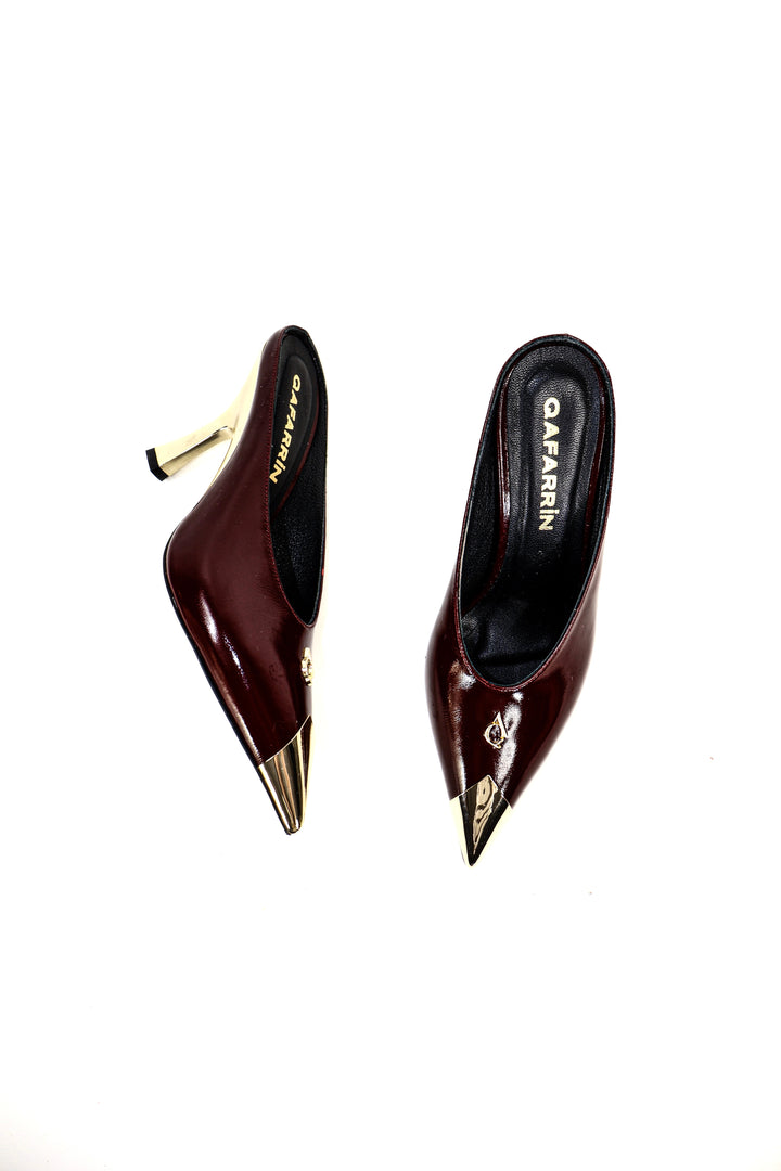 QAFARRIN DOMINA BURGUNDY NOIR Hakiki Dana Deri Altın Burun Detaylı Kitten Heel Mule