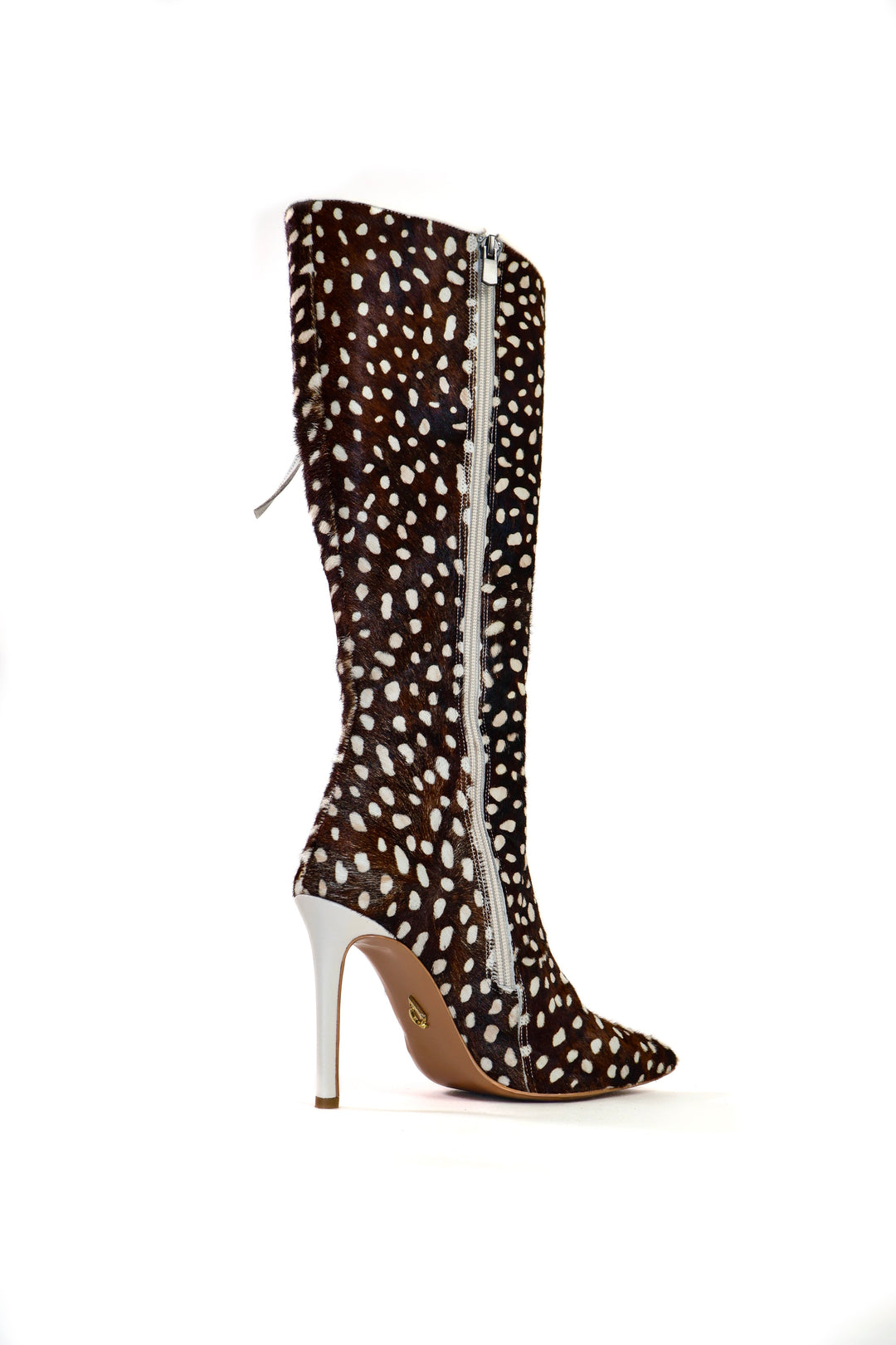 QAFARRIN LILLET – Bambi Print Chocolate Brown Hakiki Tay Tüyü Bağcık Detaylı Stiletto Diz Altı Çizme
