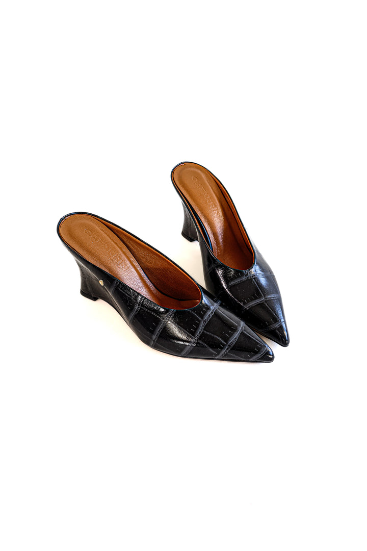 QAFARRIN VORY – Noir Croco Emboss Rugan Prime Cut Hakiki Dana Deri Sculpted Mule