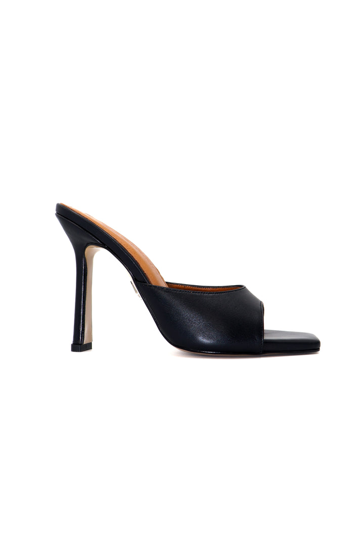 QAFARRIN VANTA – Siyah Hakiki Dana Deri İnce Topuklu Mule Stiletto