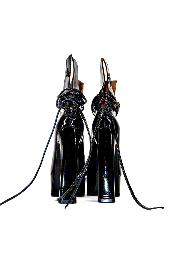 Qafarrin VANGORIA – Siyah Deri Atelier-Crafted Dramatic Couture Çizme