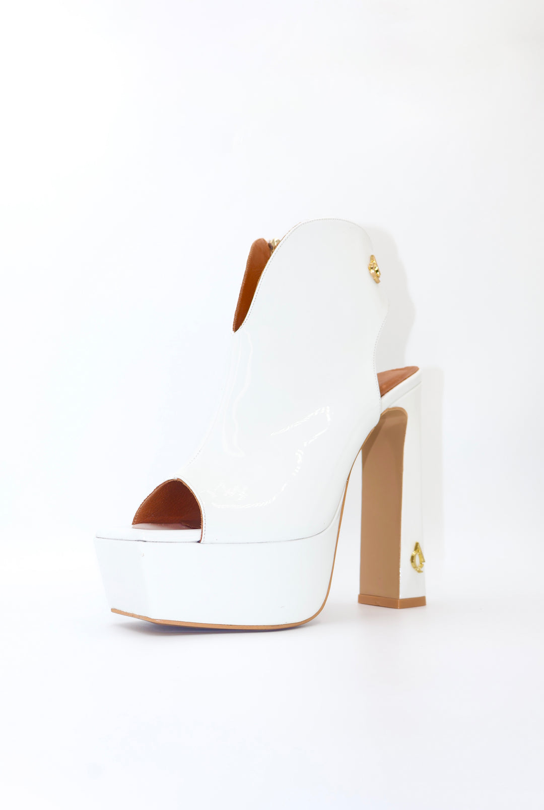 Qafarrin FLAMMÉA WHITE – White Patent Leather Genuine Calfskin Platform Peep Toe Bootie
