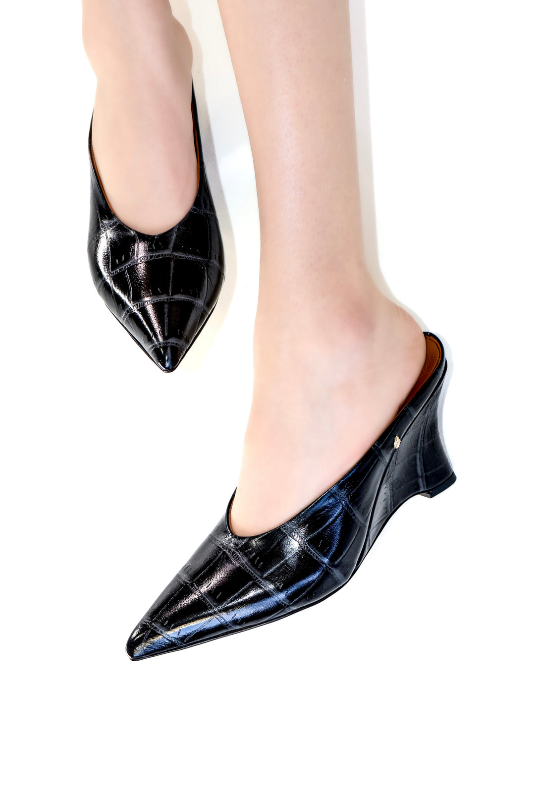 QAFARRIN VORY – Noir Croco Emboss Rugan Prime Cut Hakiki Dana Deri Sculpted Mule