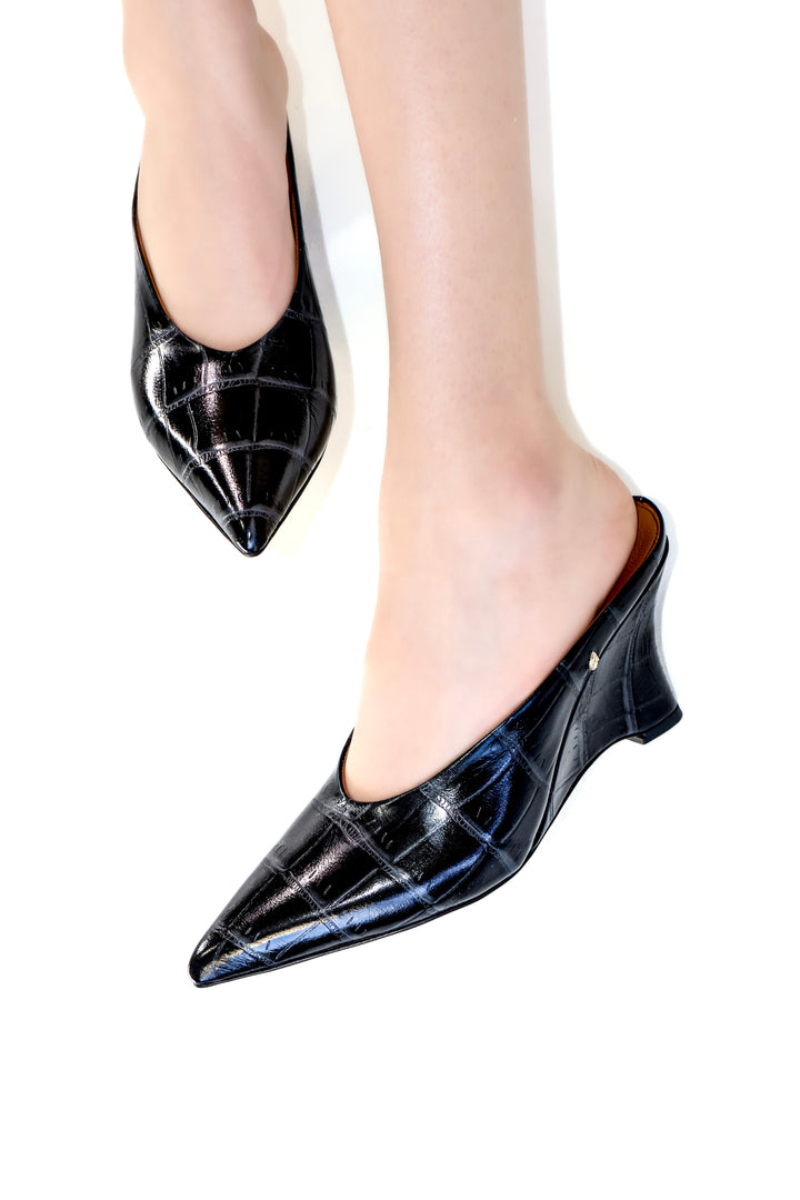 QAFARRIN VORY – Noir Croco Emboss Rugan Prime Cut Hakiki Dana Deri Sculpted Mule