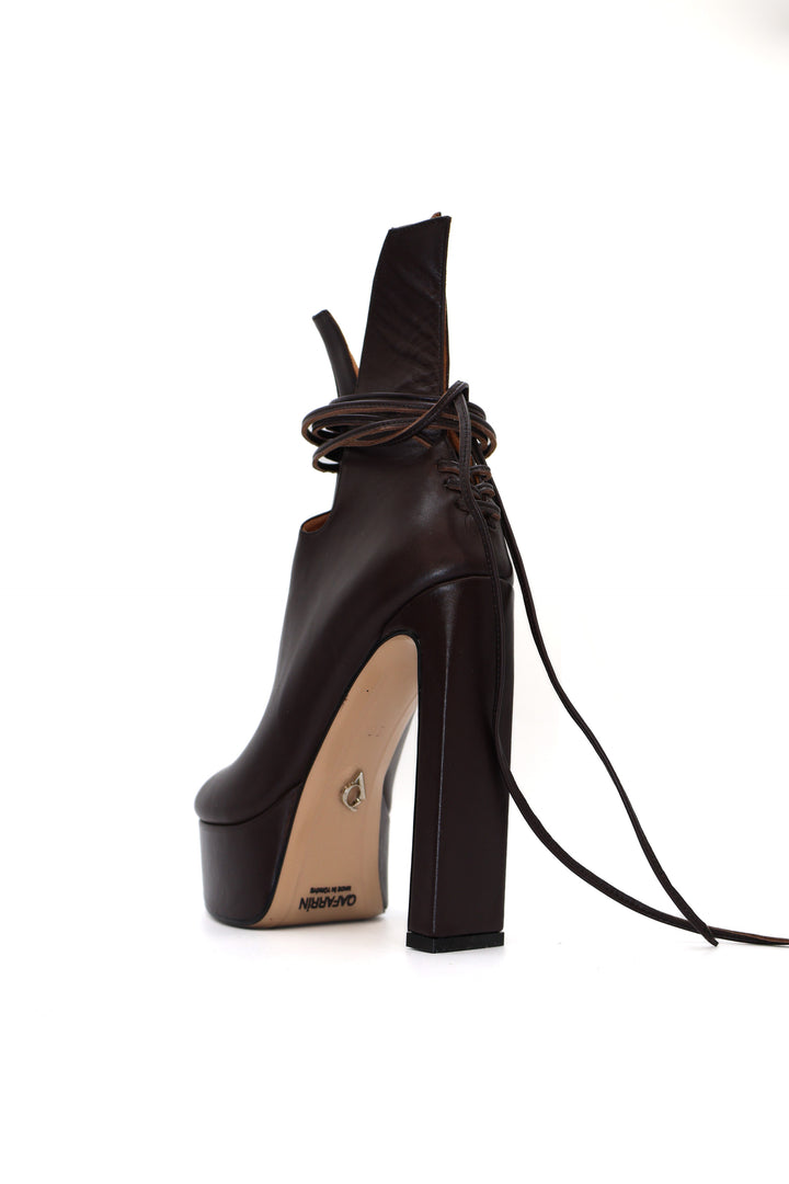 Qafarrin OBSCURA – Acı Kahve Hakiki Dana Deri Bağcıklı Platform Peep Toe Bootie