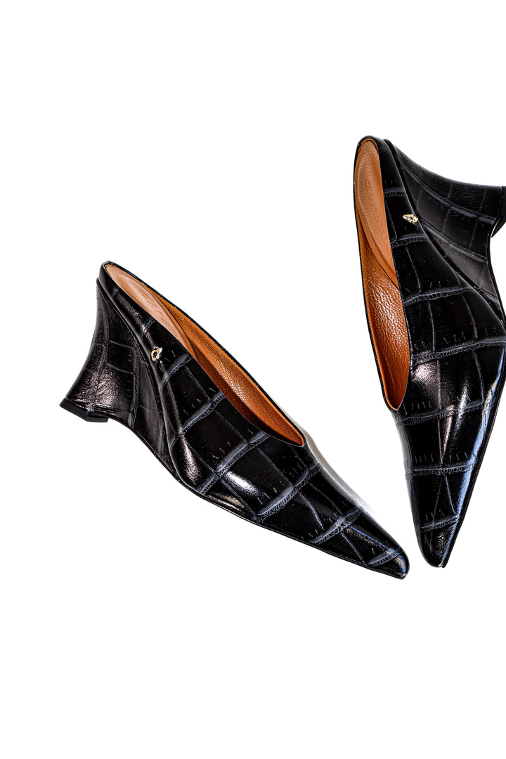 QAFARRIN VORY – Noir Croco Emboss Rugan Prime Cut Hakiki Dana Deri Sculpted Mule