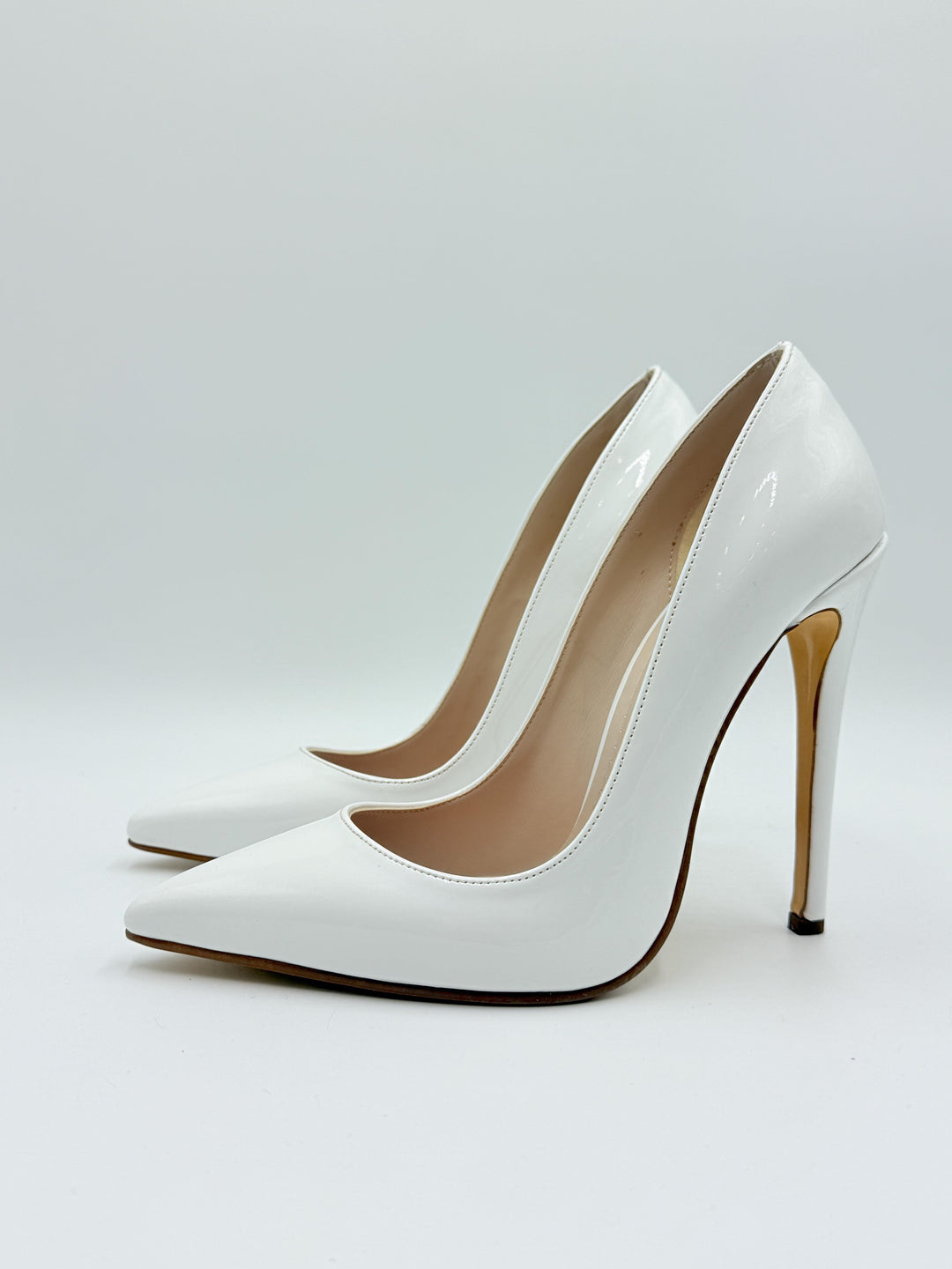 Afrodit Beyaz Rugan Deri 12 CM Stiletto