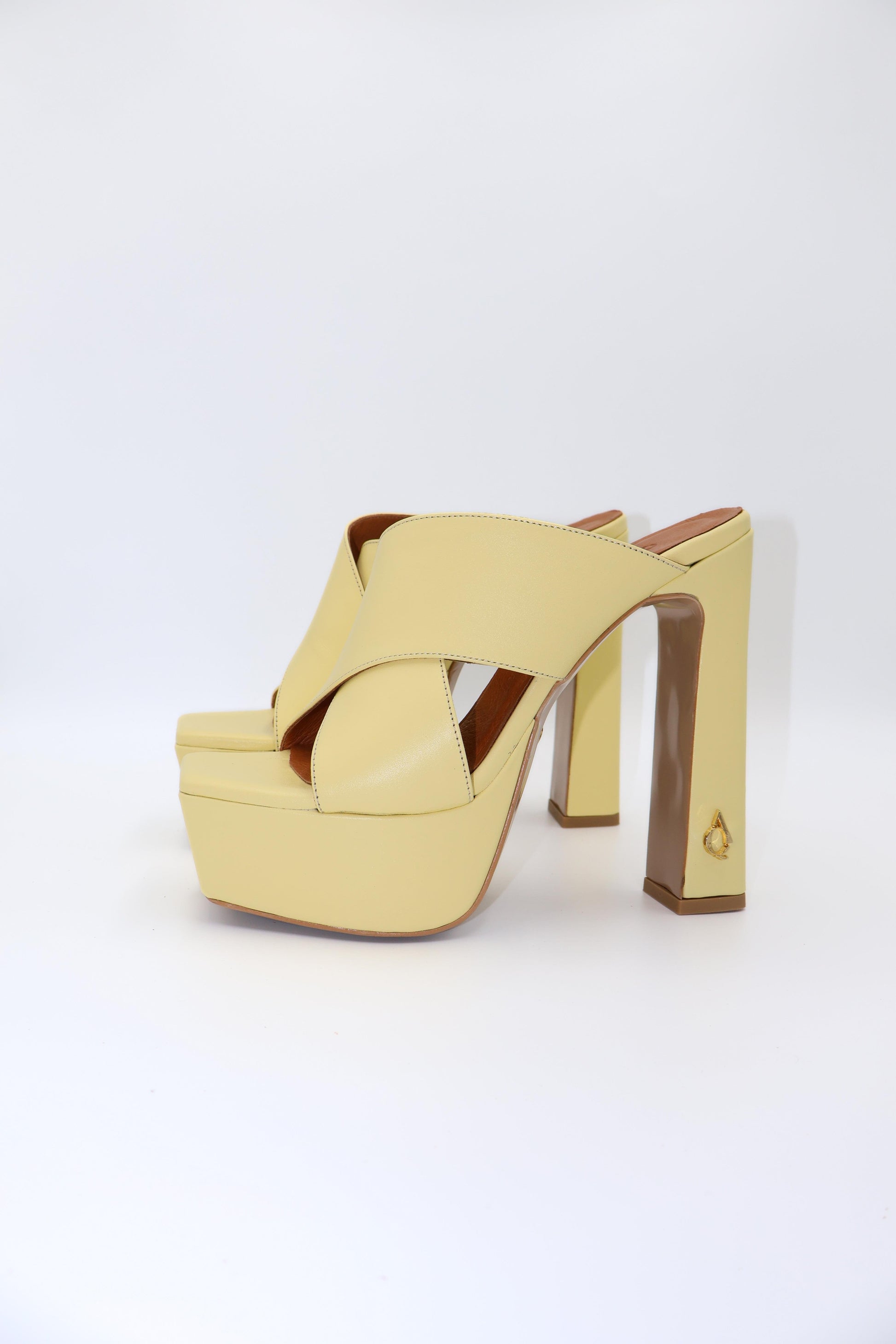 Qafarrin ALBARELLA LEMON – Light Yellow Genuine Calfskin Platform Mule