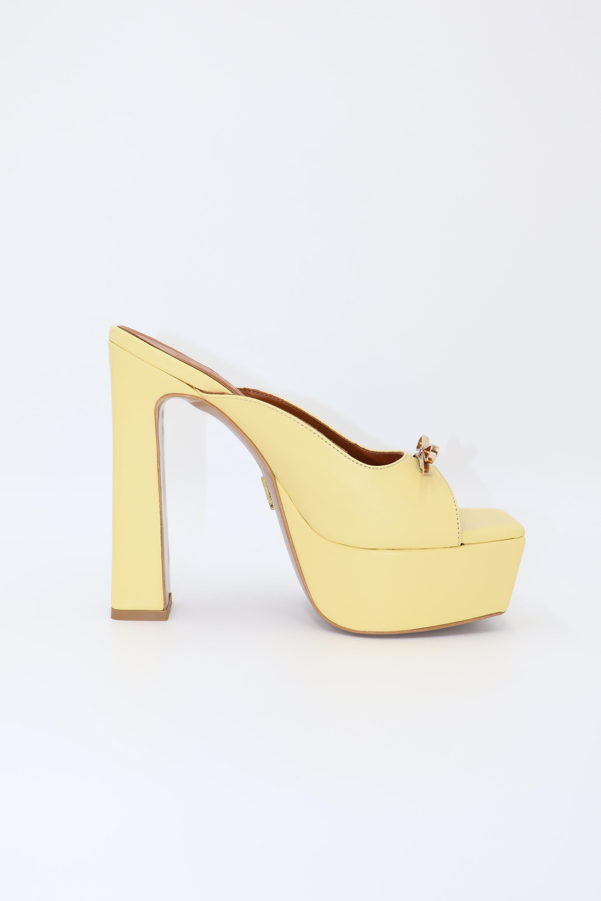 Qafarrin ALVÉA – Pastel Yellow Genuine Calf Leather Platform Mule