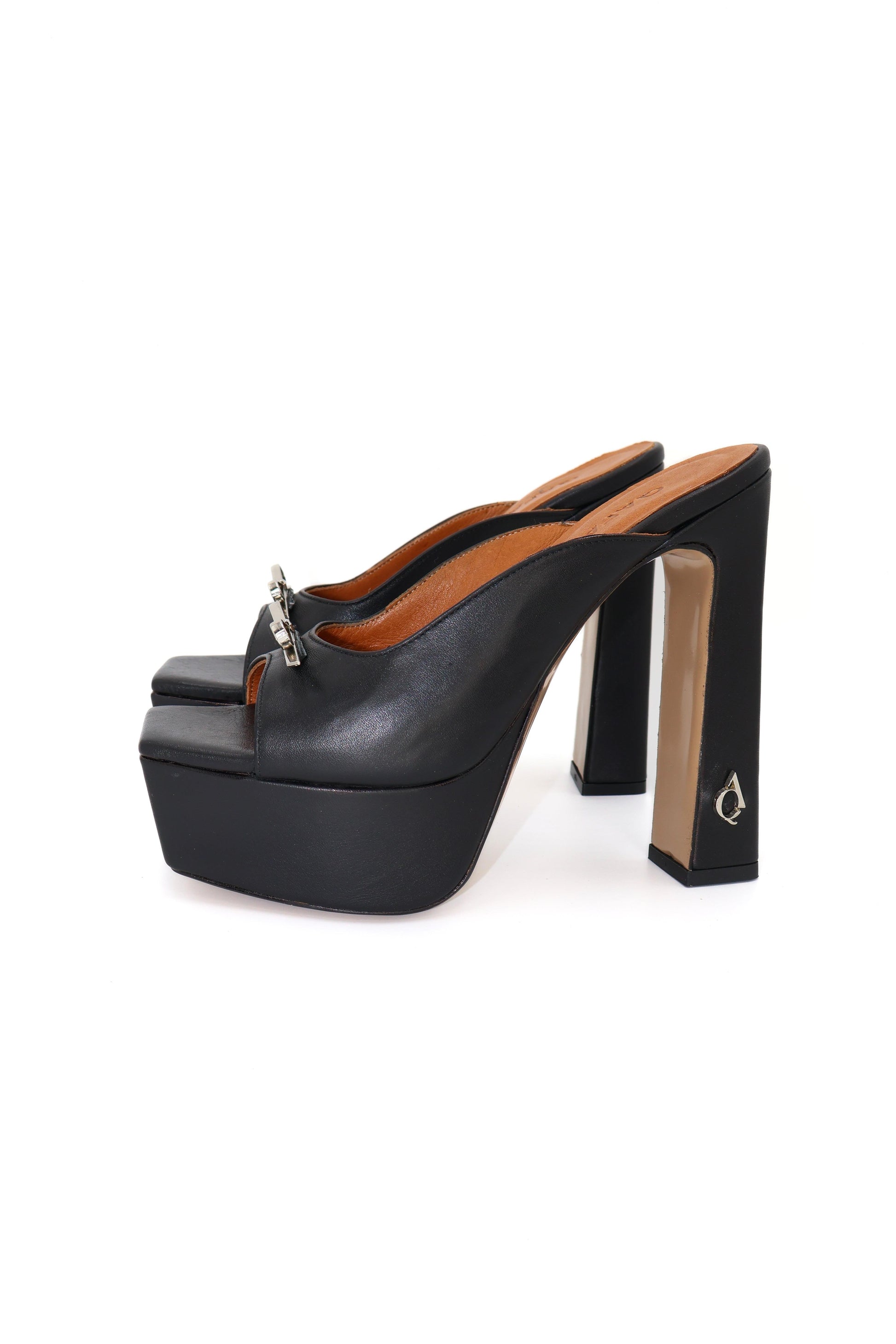 Qafarrin ALVÉA – Black Matte Genuine Calf Leather Platform Mule