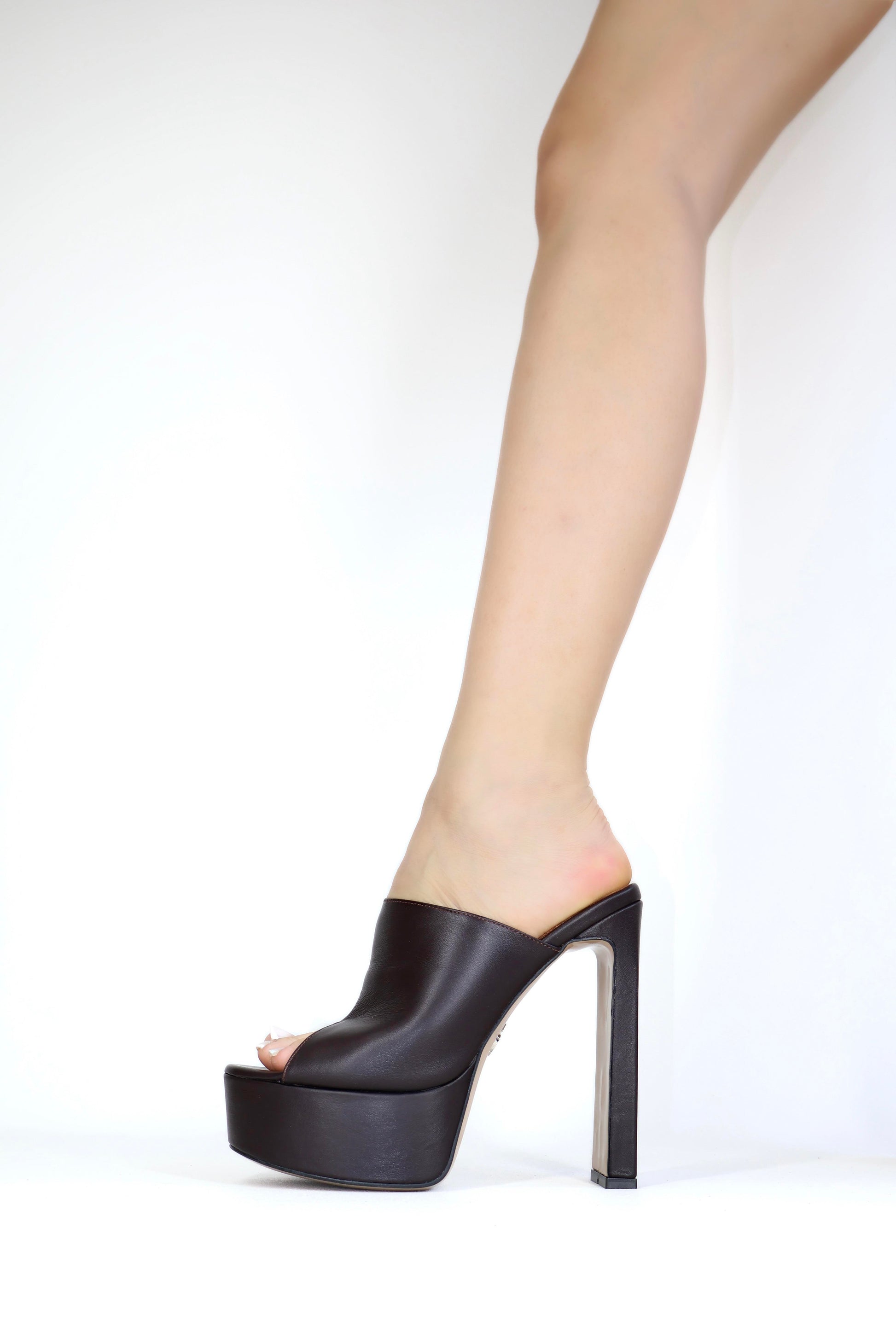 Qafarrin BELLVANA – Dark Brown Genuine Leather Platform Mule