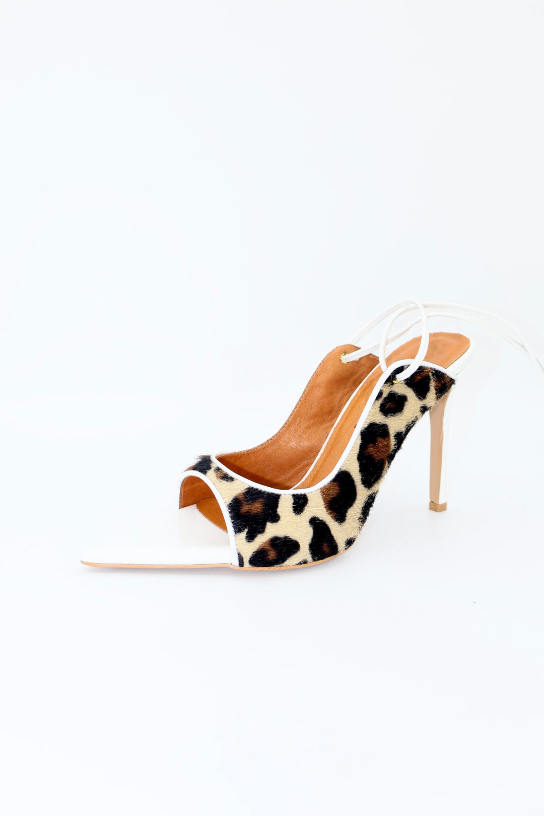 Qafarrin FELINA BLANCHE – Hakiki Tay Deri ve Rugan Dana Deri Stiletto