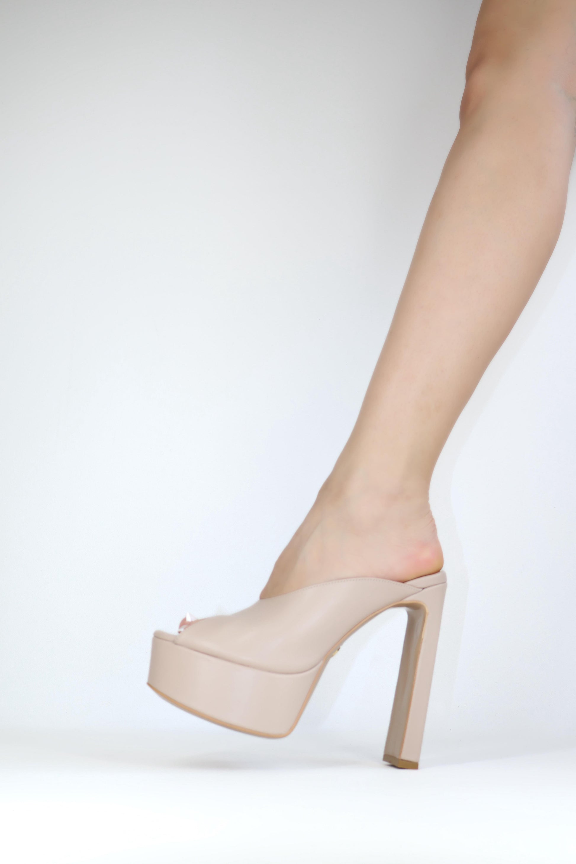 Qafarrin ÉLAN – Mink Color Genuine Calf Leather Platform Mule