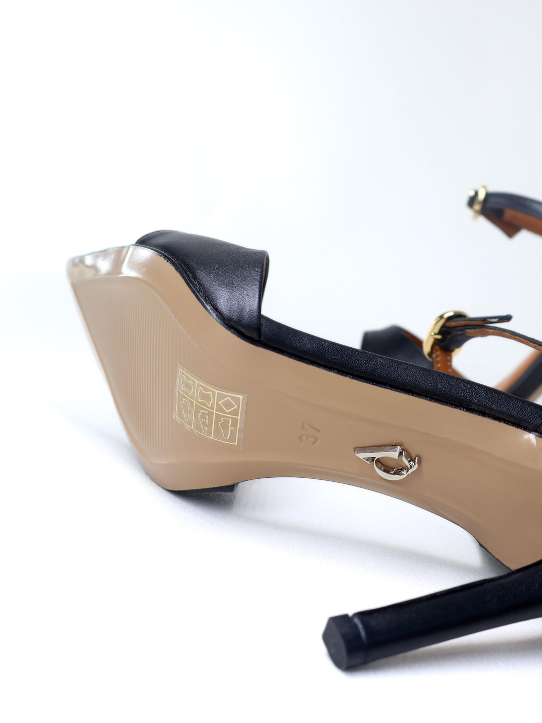 Qafarrin NOIRELLE – Altın Tokalı Hakiki Dana Deri Slingback Mule