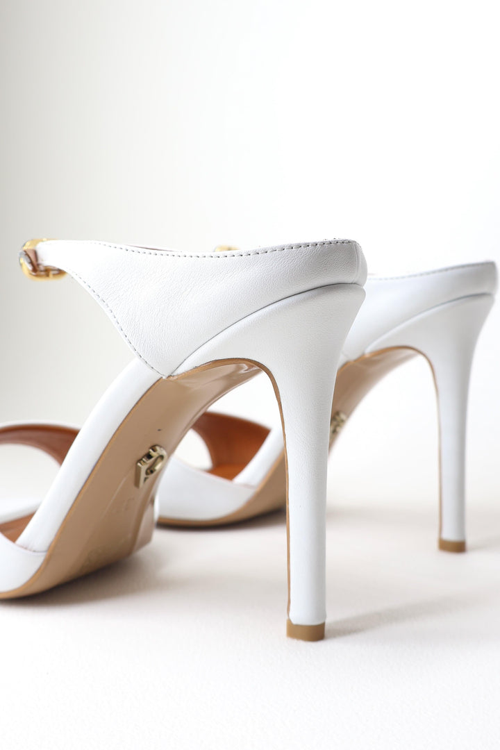 Qafarrin NOIRELLE Blanc – Altın Tokalı Hakiki Dana Deri Slingback Mule