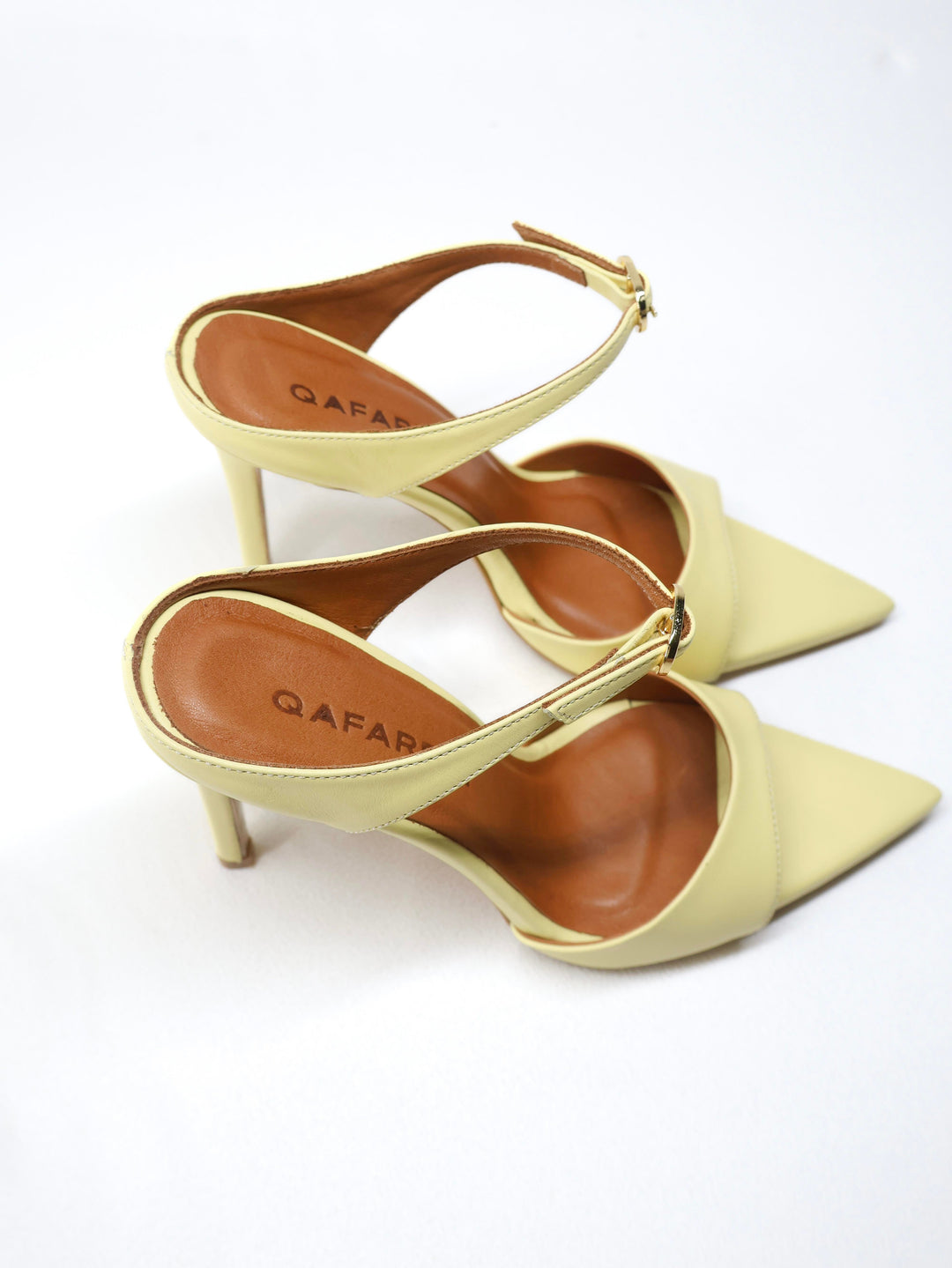 Qafarrin NOIRELLE Soleil – Altın Tokalı Hakiki Dana Deri Slingback Mule