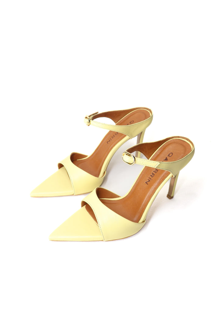 Qafarrin NOIRELLE Soleil – Altın Tokalı Hakiki Dana Deri Slingback Mule