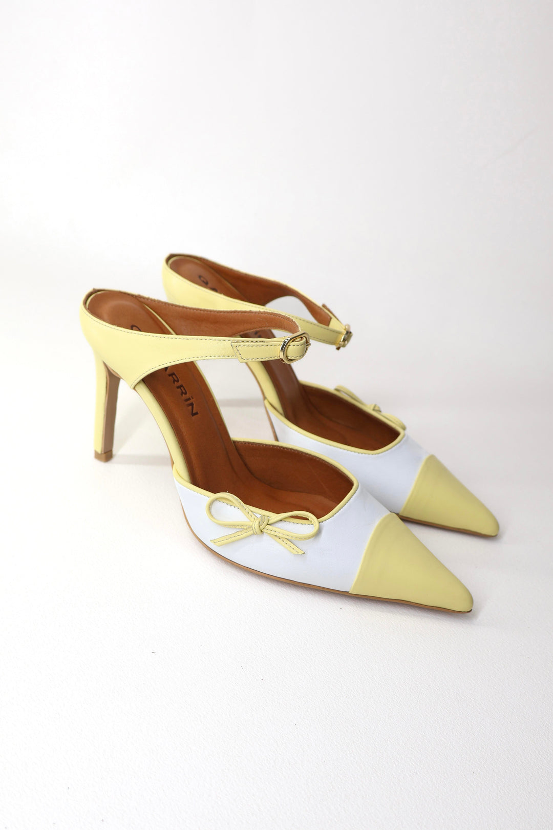 Qafarrin ORETTA – Limon Sarısı & Beyaz Hakiki Dana Deri Slingback Stiletto