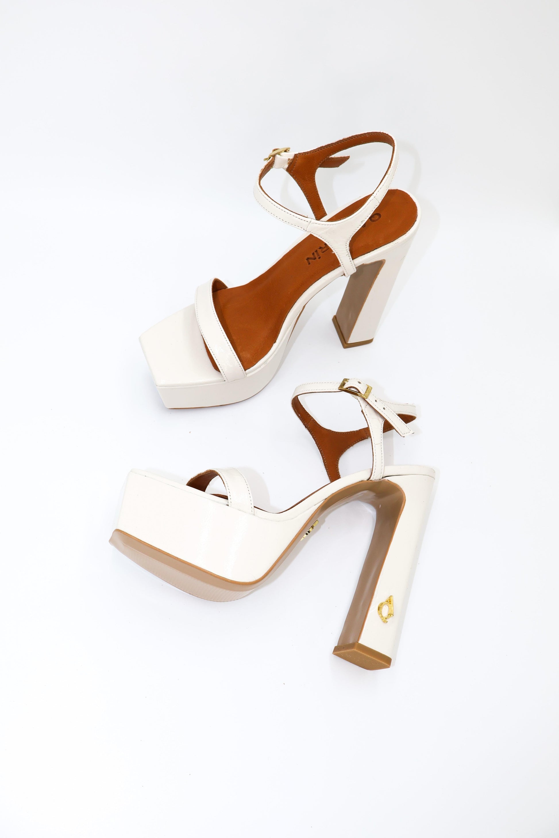 Qafarrin ROSABELLE ÉCRU – Ecru Patent Leather Genuine Calfskin Platform Heeled Sandals