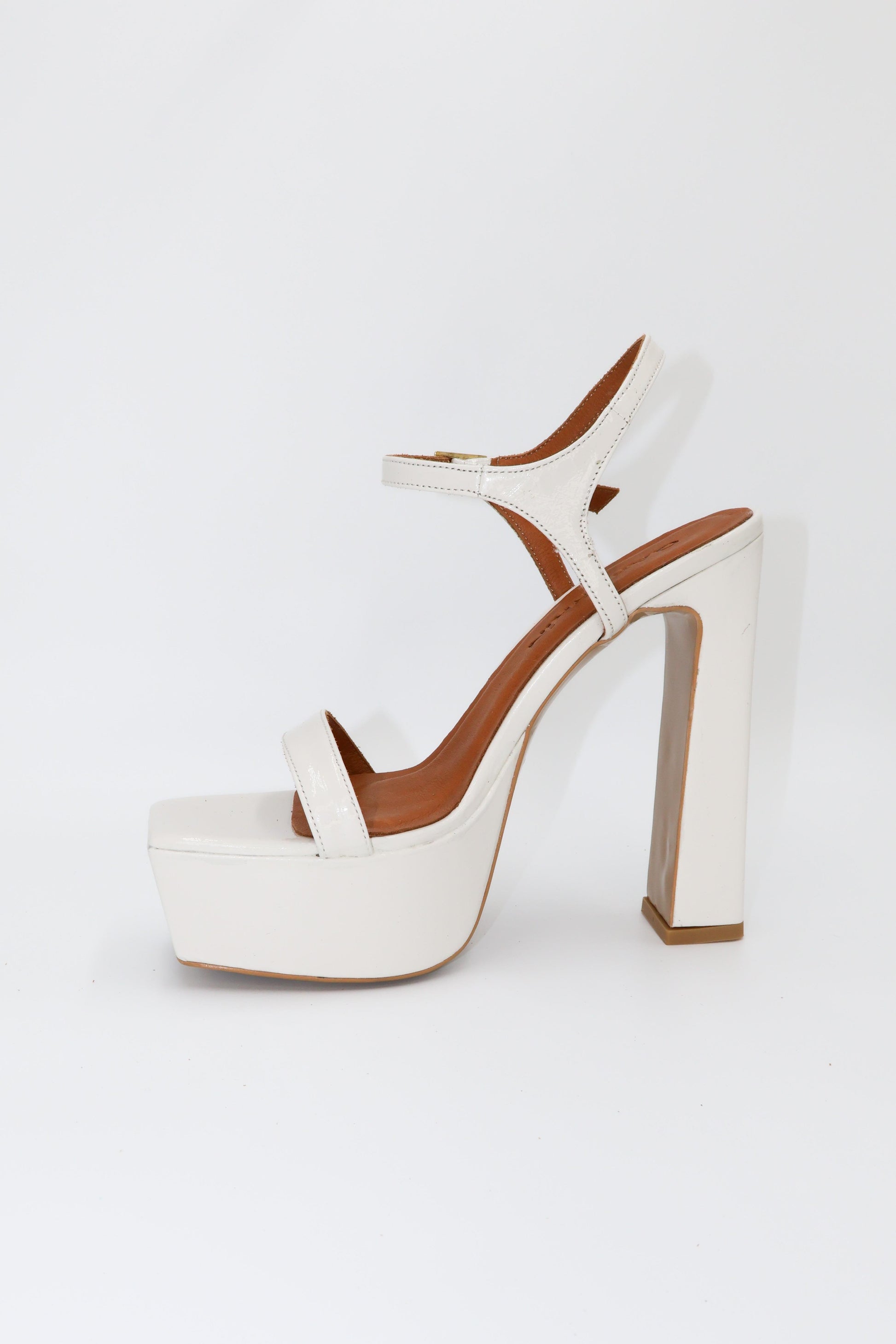 Qafarrin ROSABELLE ÉCRU – Ecru Patent Leather Genuine Calfskin Platform Heeled Sandals