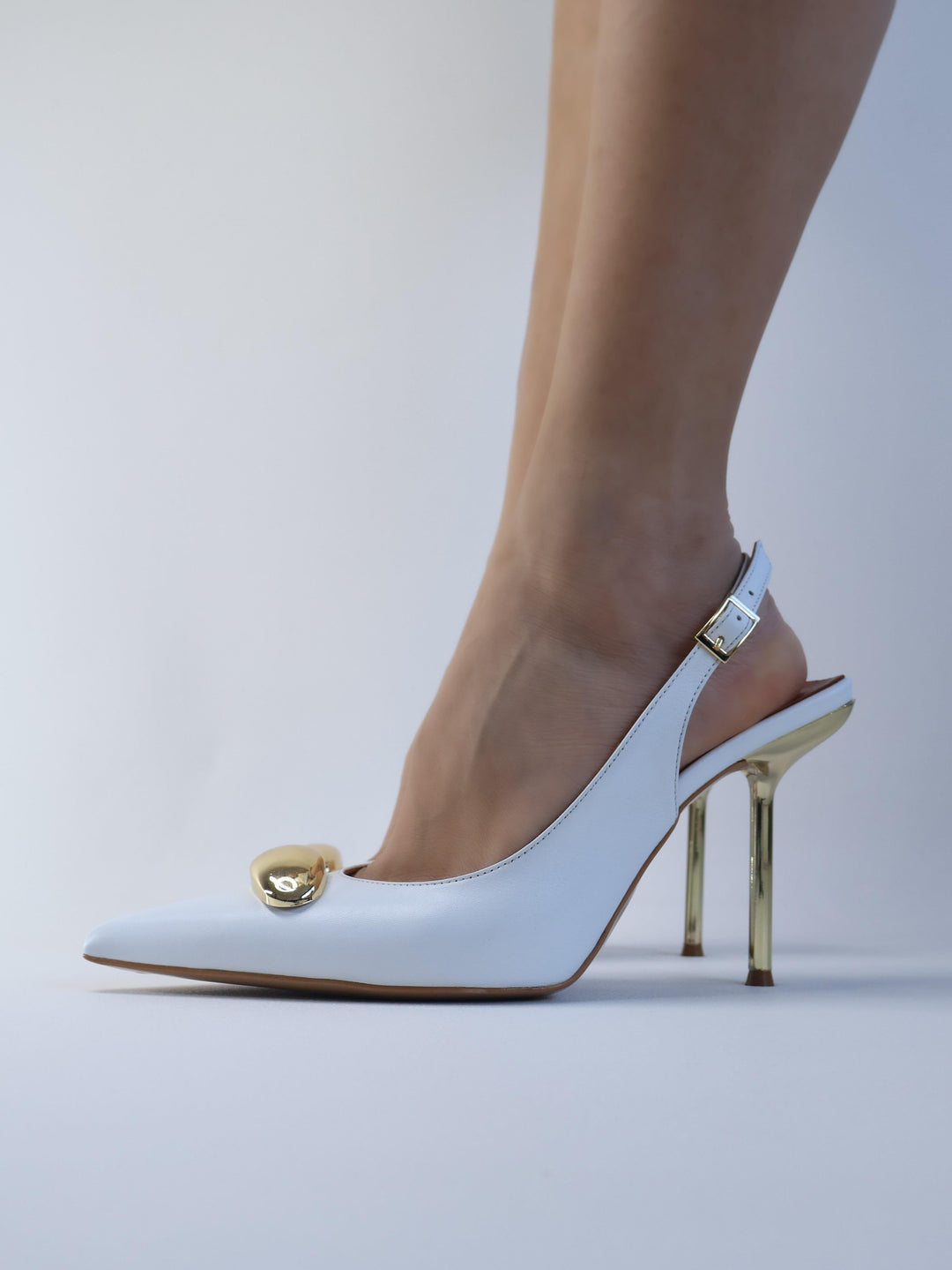 Qafarrin VELVET BLANC – Altın Tokalı Hakiki Dana Deri Beyaz Stiletto