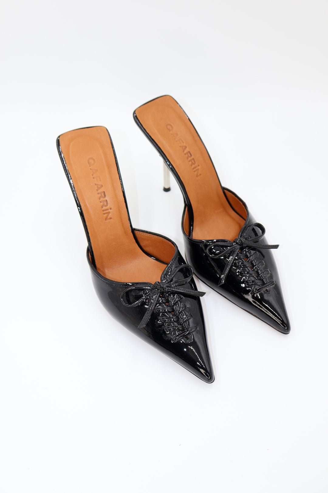 Qafarrin VIOLA BLACK – Hakiki Dana Deri Rugan Mule Stiletto